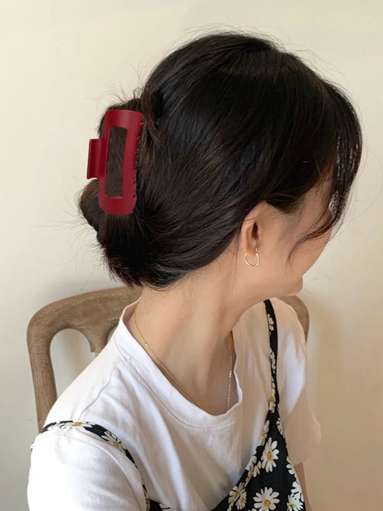 Silicone Soft Claw Clip Nonslip Elegant Hair Clip Flexible Trendy Hair Accessories for Thick Or Fine Hair